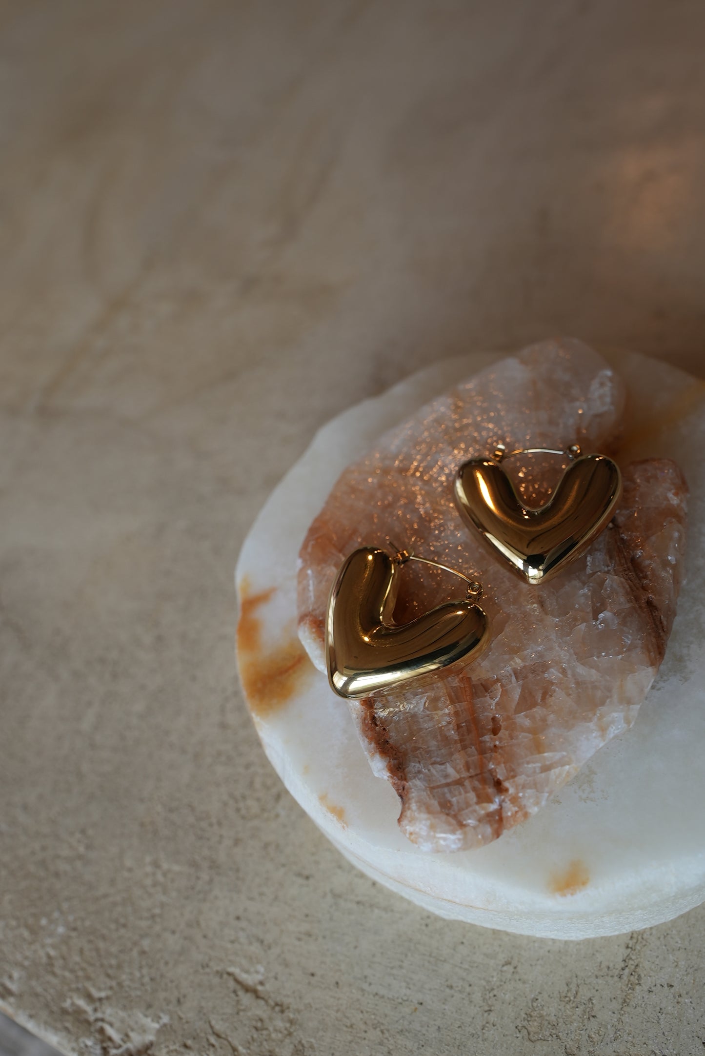 INFLATED HEART HOOP