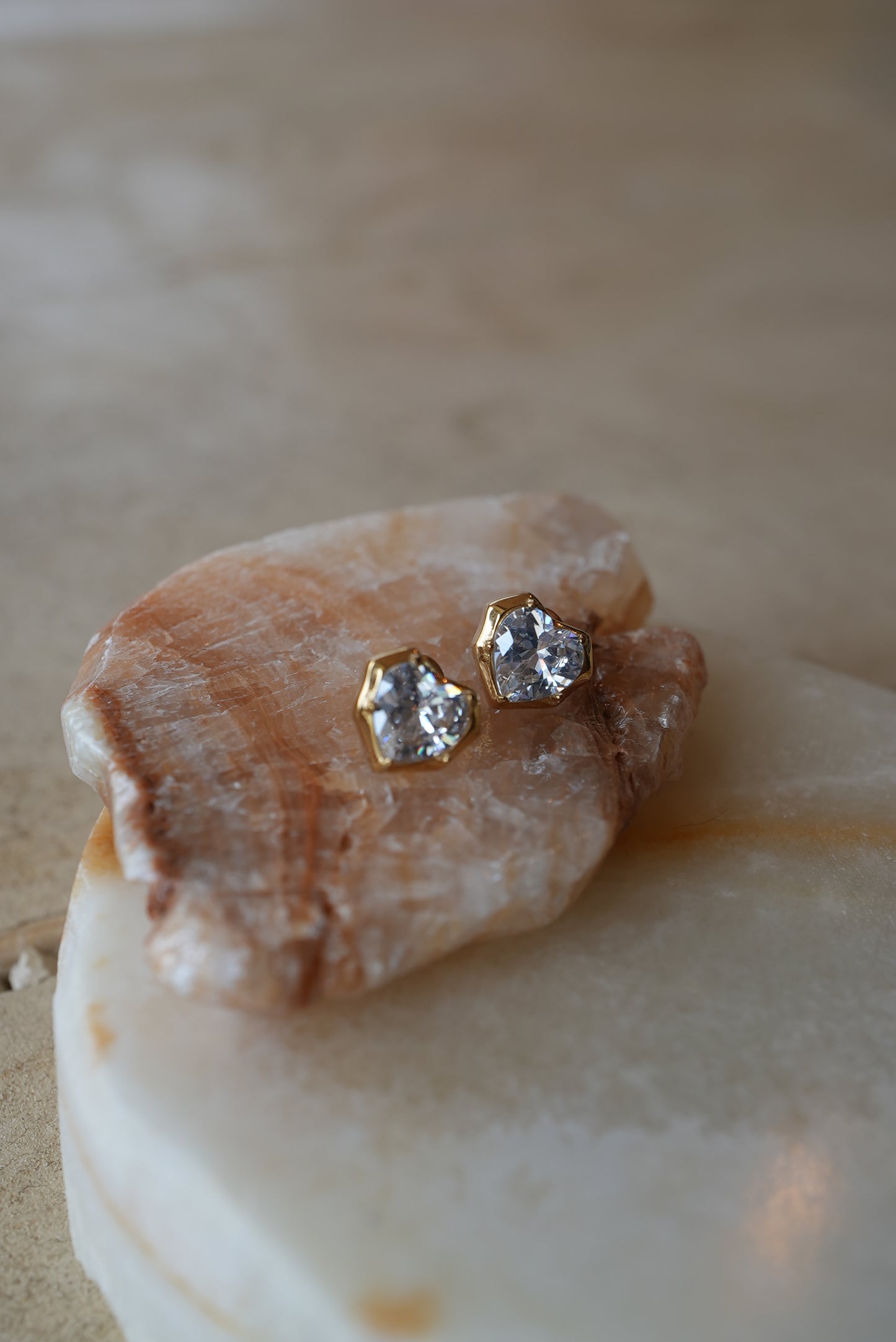 NAKED CRISTAL HEART