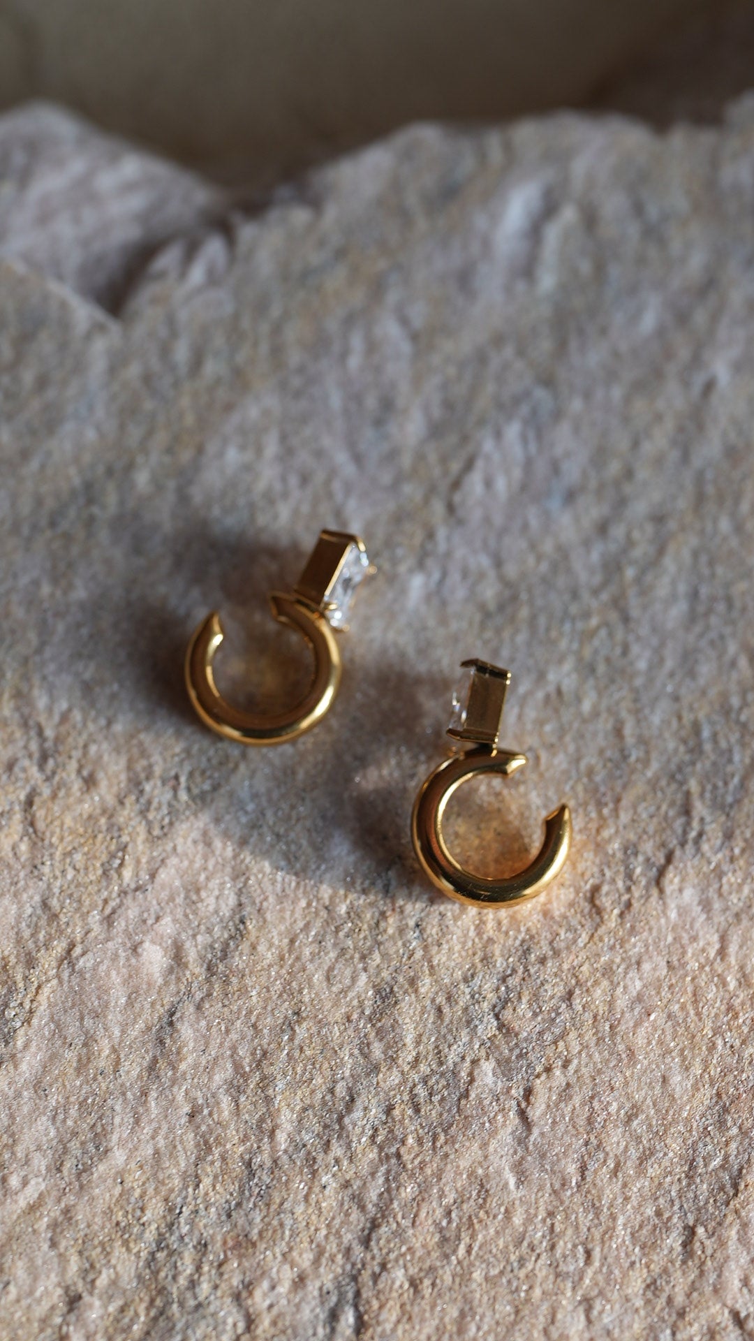 Square Bijou Earcuff