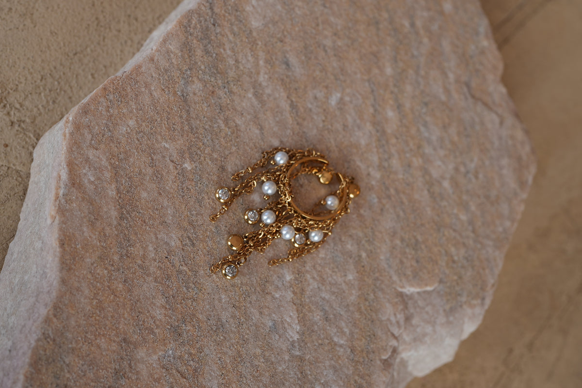 Pearls Shower Ring