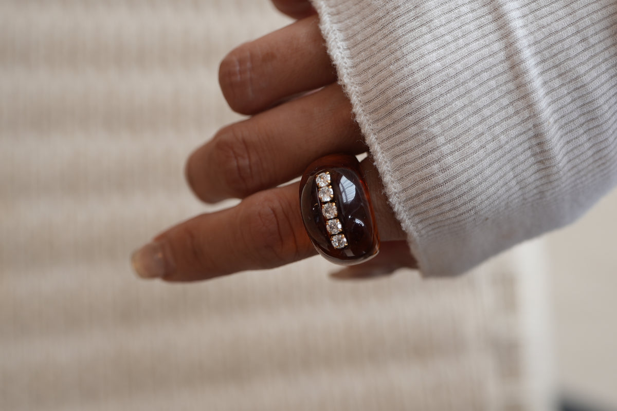 Amber/ Acrylic x Line stone Ring