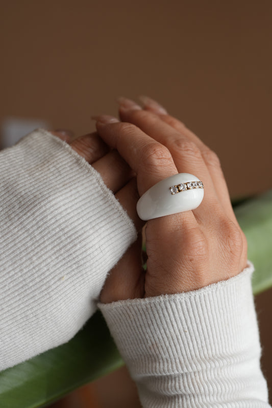 WHITE/ Acrylic x Line stone Ring