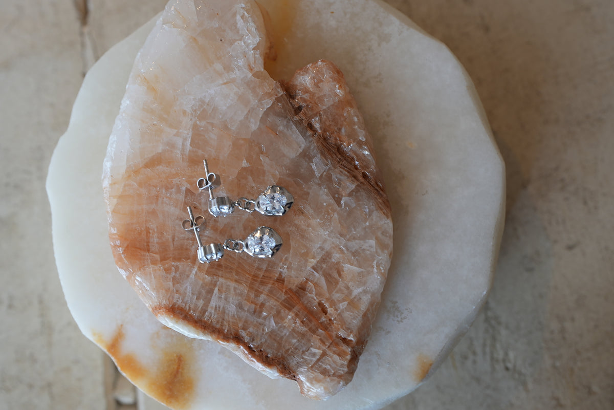 SILVER TINY DROP
