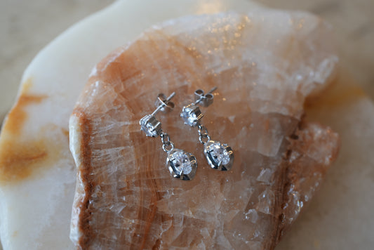 SILVER TINY DROP
